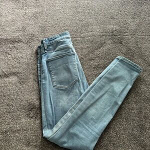 Abercrombie & Fitch Light Wash Slim Jeans size 27